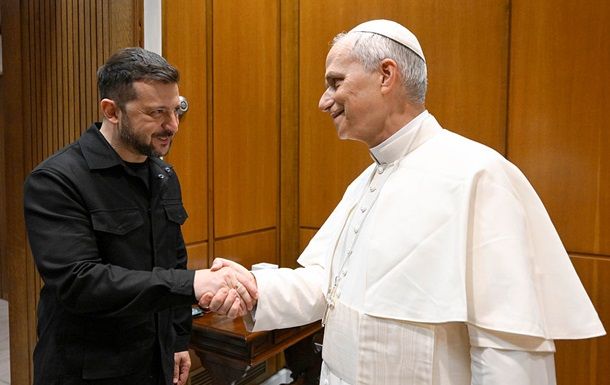 Зеленський у Римі зустрінеться з Папою Левом XIV та премʼєром Італії Зеленський у Римі зустрінеться з Папою Левом XIV та премʼєром Італії