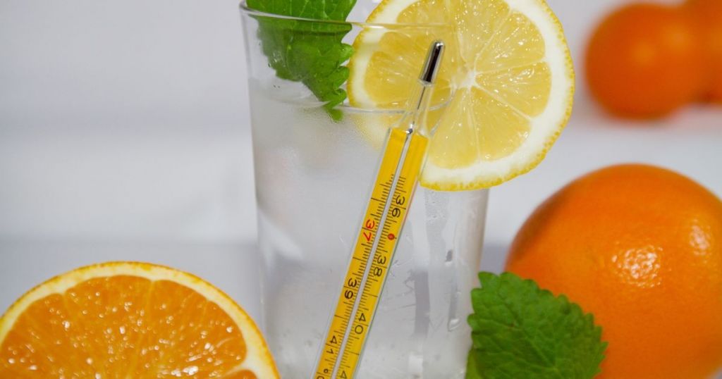 Зимові віруси атакують: експерт назвав 6 змін, які рятують імунітет Зимові віруси атакують: експерт назвав 6 змін, які рятують імунітет