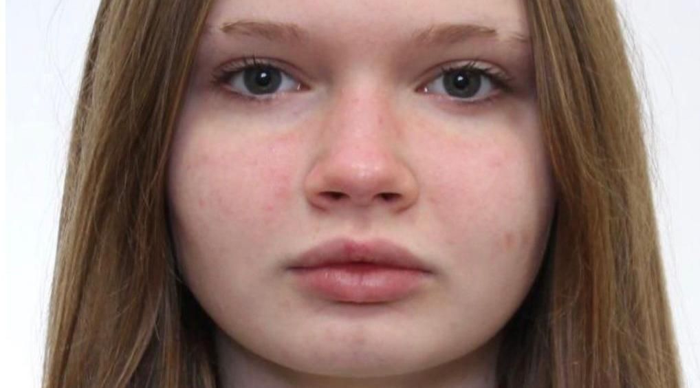В Одесі шукають 14-річну дівчинку-підлітка(фото) В Одесі шукають 14-річну дівчинку-підлітка(фото)