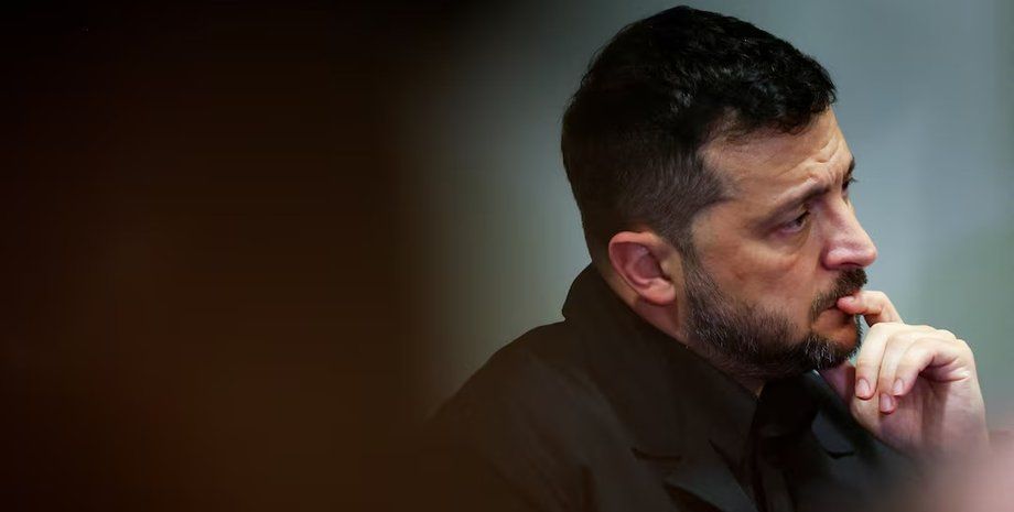 "Значне зрушення": Зеленський погодився відмовитись від вступу України до НАТО, — Reuters "Значне зрушення": Зеленський погодився відмовитись від вступу України до НАТО, — Reuters