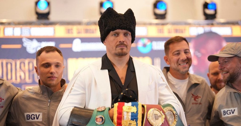 Окупанти в Криму "націоналізували" майно Усика: що забрали і чому Окупанти в Криму "націоналізували" майно Усика: що забрали і чому