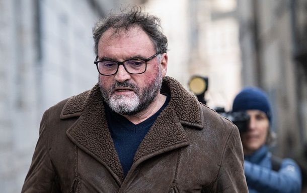 У Франції лікар отруїв десятки пацієнтів, щоб дискредитувати колег У Франції лікар отруїв десятки пацієнтів, щоб дискредитувати колег