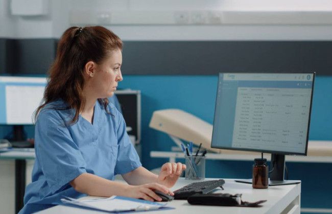 Безоплатні медичні скринінги для українців 40+: НСЗУ почала приймати заявки від лікарень Безоплатні медичні скринінги для українців 40+: НСЗУ почала приймати заявки від лікарень