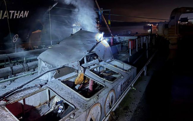 Атака РФ по Одещині: Словаччина підтвердила пошкодження судна під її прапором Атака РФ по Одещині: Словаччина підтвердила пошкодження судна під її прапором