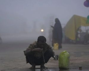 Спалах через забруднену воду в Індії: 10 загиблих, понад 200 постраждалих Спалах через забруднену воду в Індії: 10 загиблих, понад 200 постраждалих