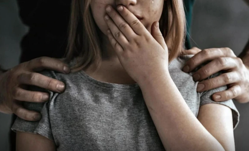 Втомився і переплутав із партнеркою: в Одесі засудили комунальника, від якого школярка народила дитину Втомився і переплутав із партнеркою: в Одесі засудили комунальника, від якого школярка народила дитину