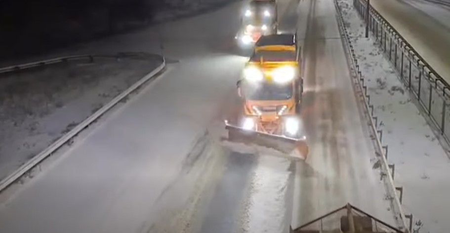 На Одещині ліквідовують наслідки негоди: правоохоронці, рятувальники, комунальні та дорожні служби працюють в посиленому режимі На Одещині ліквідовують наслідки негоди: правоохоронці, рятувальники, комунальні та дорожні служби працюють в посиленому режимі