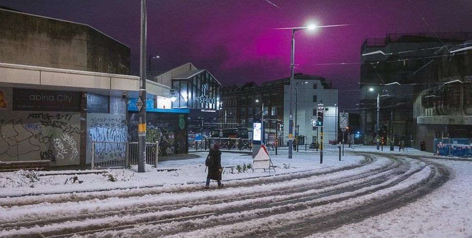 Снігове пекло в Німеччині та потоп в Албанії: у Європі вирує крижаний шторм "Горетті" (відео) Снігове пекло в Німеччині та потоп в Албанії: у Європі вирує крижаний шторм "Горетті" (відео)