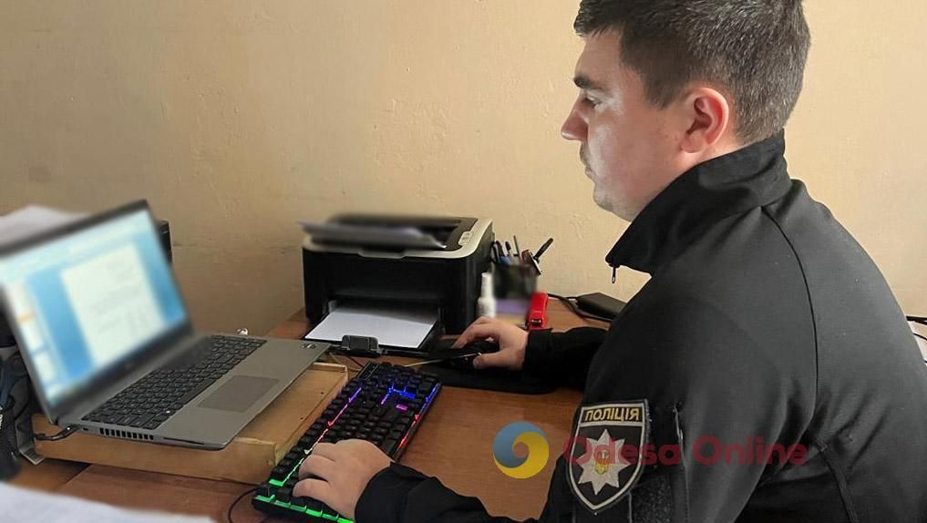 У Білгороді-Дністровському рятувальники відчинили квартиру та знайшли тіло жінки У Білгороді-Дністровському рятувальники відчинили квартиру та знайшли тіло жінки