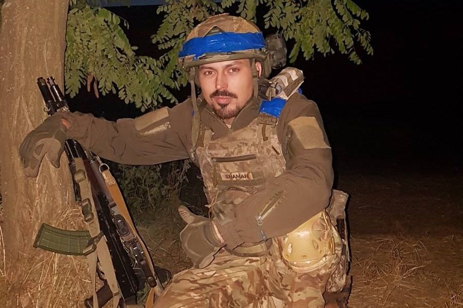 Воїн на псевдо “Шаман”: історія мужності, відповідальності та віри в майбутнє(фото) Воїн на псевдо “Шаман”: історія мужності, відповідальності та віри в майбутнє(фото)