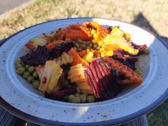 Теплий салат: смачно, як у ресторані, але набагато дешевше Теплий салат: смачно, як у ресторані, але набагато дешевше