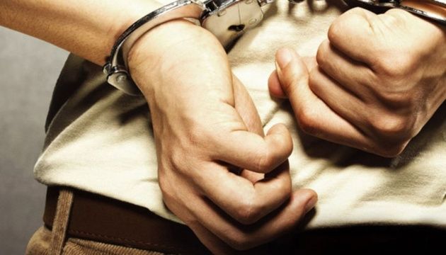 В Одесі затримали шахрая, який пропонував «списання» зі служби за гроші В Одесі затримали шахрая, який пропонував «списання» зі служби за гроші