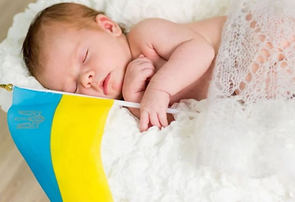 Одесити народжують частіше за сусідів, але смертність залишається високою: дані статистики Одесити народжують частіше за сусідів, але смертність залишається високою: дані статистики