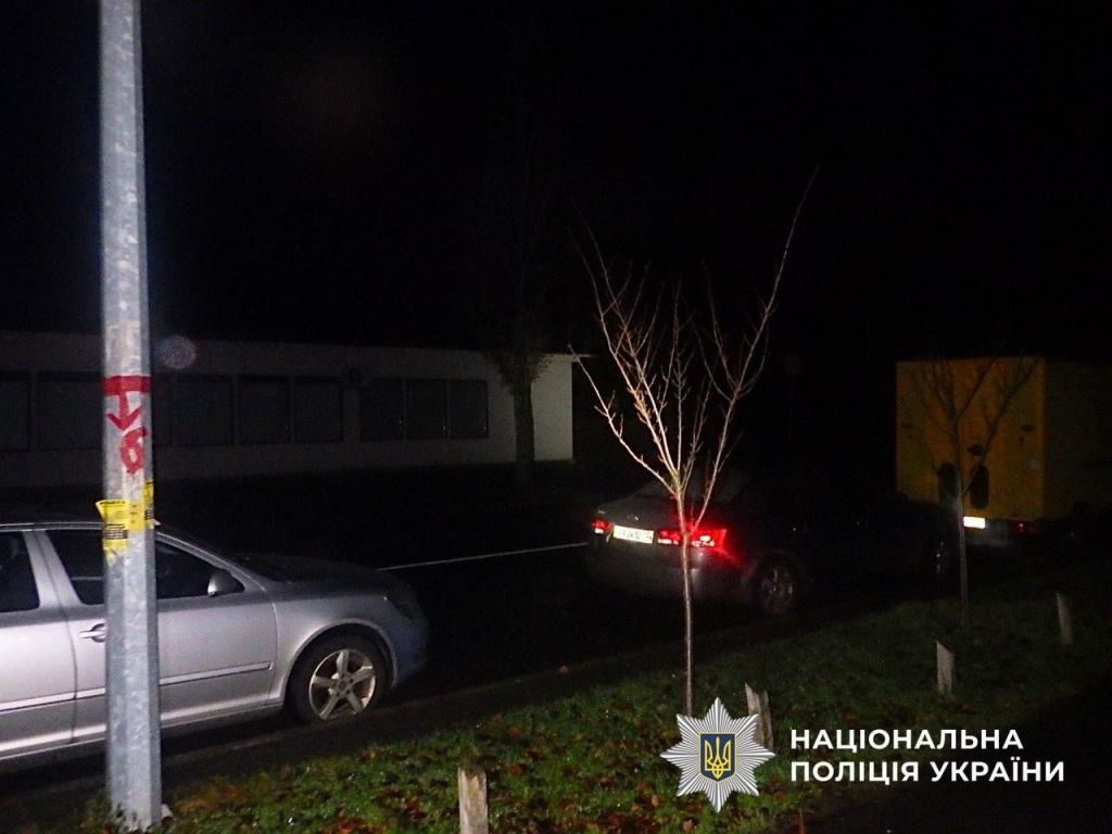 У Києві судитимуть 24-річного водія таксі, який зламав щелепу своїй пасажирці У Києві судитимуть 24-річного водія таксі, який зламав щелепу своїй пасажирці