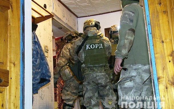 На Черкащині загинули чотири офіцера Нацполіції На Черкащині загинули чотири офіцера Нацполіції