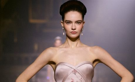 Українська модель з Ізмаїла Віра Бошкова взяла участь у Тижні моди в Парижі(фото) Українська модель з Ізмаїла Віра Бошкова взяла участь у Тижні моди в Парижі(фото)