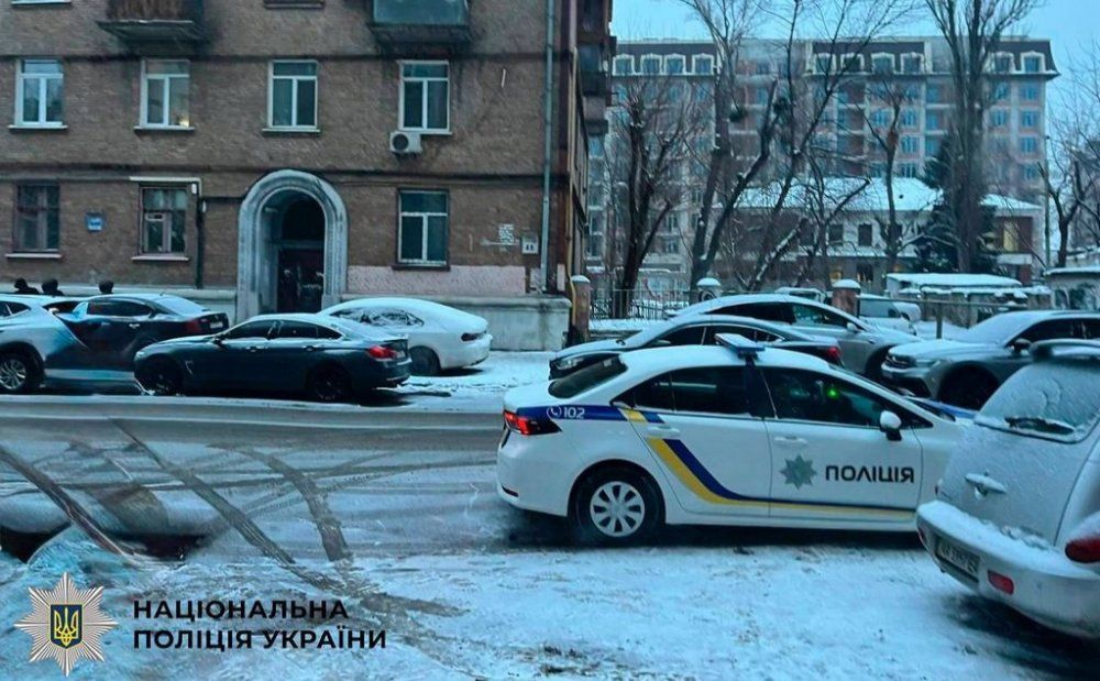 Не розганяйте панічні настрої: столична поліція звернулася до медіа через брехню про замерзлу жінку Не розганяйте панічні настрої: столична поліція звернулася до медіа через брехню про замерзлу жінку