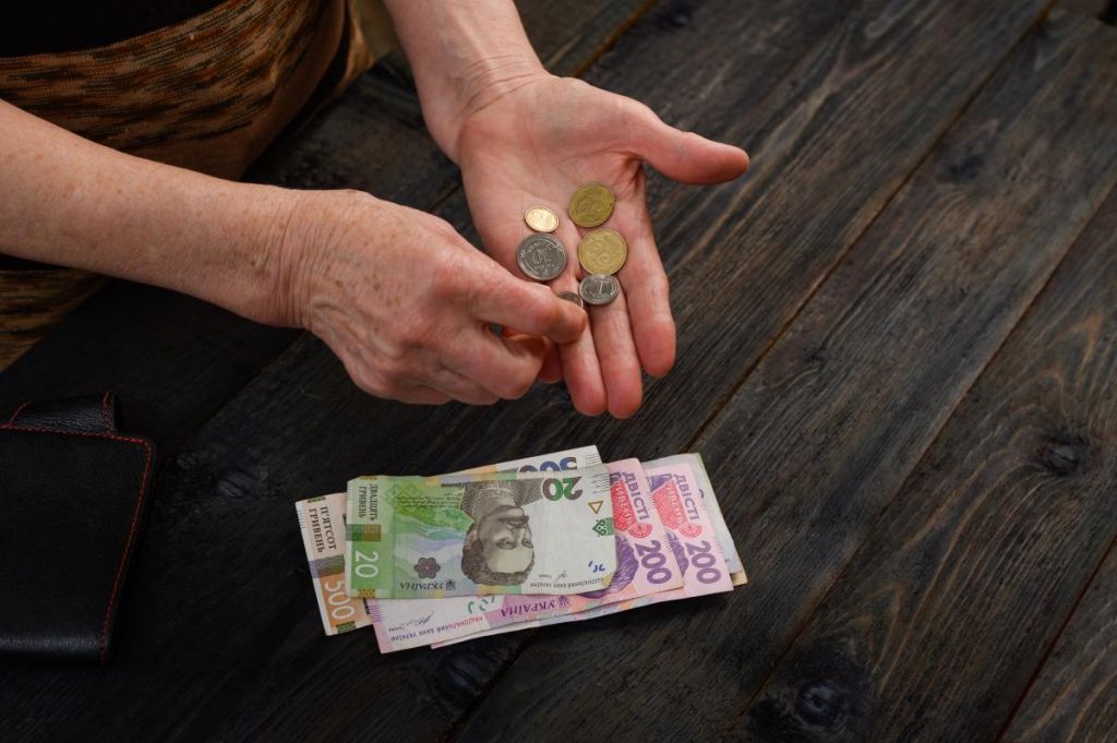 Припинення виплат пенсій: міністр розповів, хто не отримав гроші Припинення виплат пенсій: міністр розповів, хто не отримав гроші