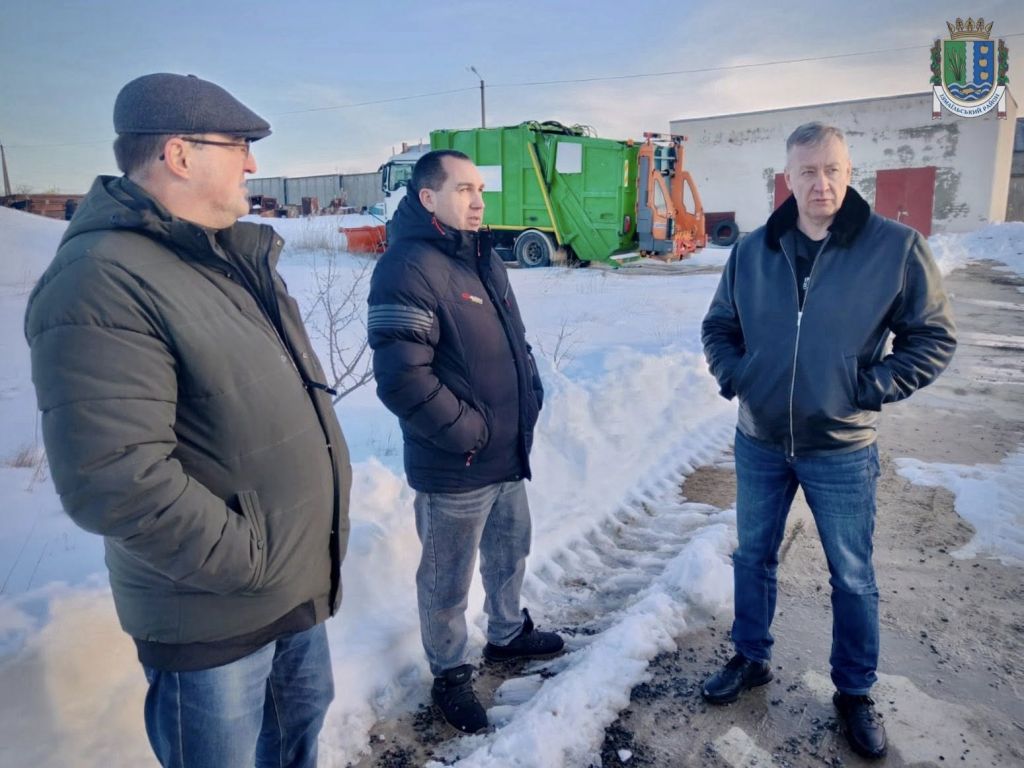 Керівництво району відвідало об’єкти водопостачання у Рені, де встановлюються сонячні електростанції Керівництво району відвідало об’єкти водопостачання у Рені, де встановлюються сонячні електростанції