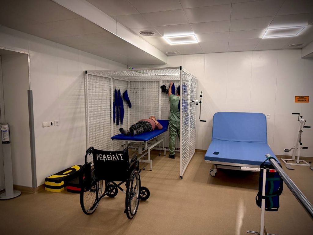 В Одесі відкрили сучасне реабілітаційне відділення для військових і цивільних В Одесі відкрили сучасне реабілітаційне відділення для військових і цивільних