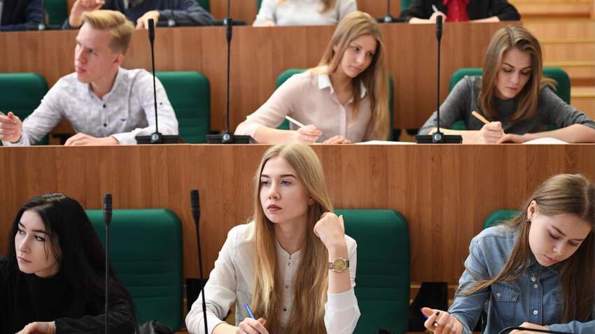 «Ми що, в цинковій труні повернемося?»: скандал у коледжі РФ «Ми що, в цинковій труні повернемося?»: скандал у коледжі РФ