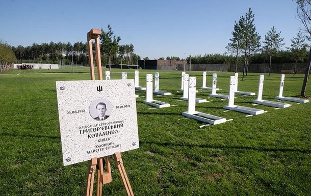 Стало відомо, скільки поховань відбулось на НВМК за пів року Стало відомо, скільки поховань відбулось на НВМК за пів року