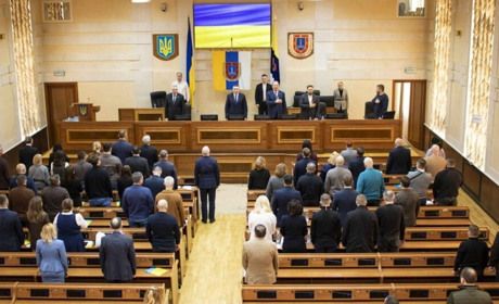 Лікарю з Ізмаїла присвоїли звання «Почесний громадянин Одеської області»(фото) Лікарю з Ізмаїла присвоїли звання «Почесний громадянин Одеської області»(фото)