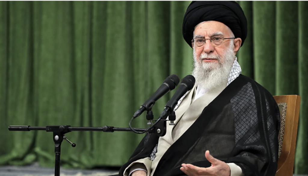 Іран пропонує Україні висловити скорботу за Хаменеї в офіційній книзі. Посол відповів Іран пропонує Україні висловити скорботу за Хаменеї в офіційній книзі. Посол відповів