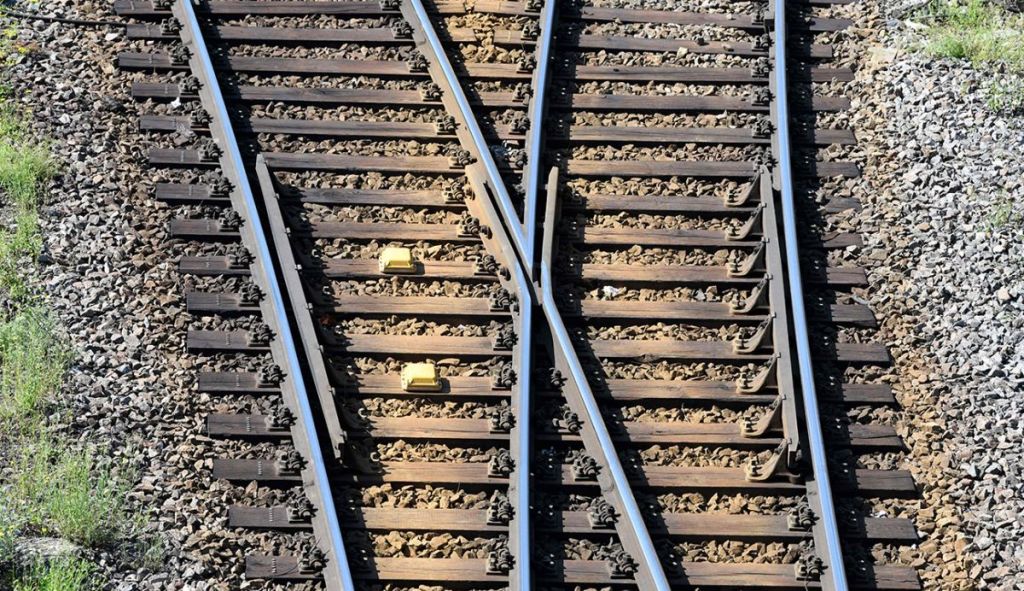 Постраждали діти внаслідок російського удару по залізничній станції в Одеській області Постраждали діти внаслідок російського удару по залізничній станції в Одеській області