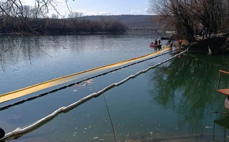 Криза води у Молдові: міста відновлюють водопостачання після забруднення Дністер Криза води у Молдові: міста відновлюють водопостачання після забруднення Дністер