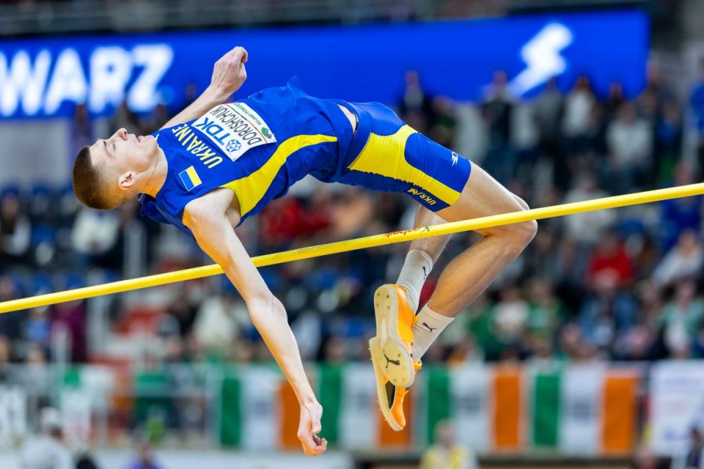 Дорощук здобув перше за 12 років золото для України в чоловічих стрибках у висоту на чемпіонаті світу Дорощук здобув перше за 12 років золото для України в чоловічих стрибках у висоту на чемпіонаті світу