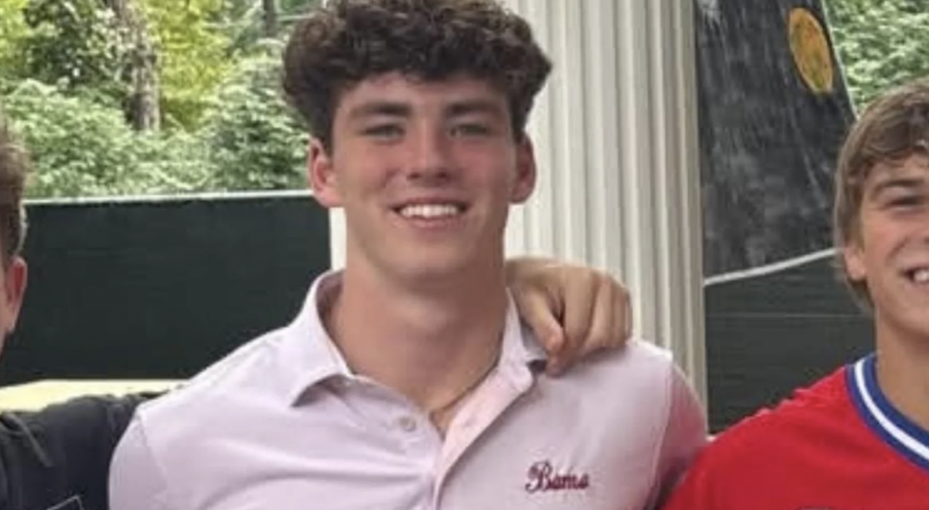 Американського студента українського походження, зниклого в Барселоні, знайшли мертвим: він «випадково» впав у воду Американського студента українського походження, зниклого в Барселоні, знайшли мертвим: він «випадково» впав у воду