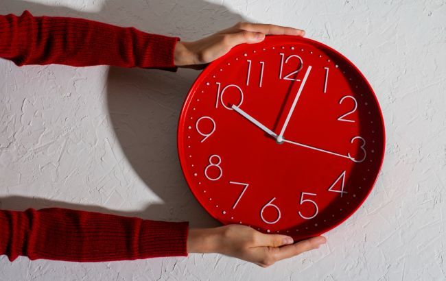 Перехід на літній час без стресу: зробіть це сьогодні, щоб підготуватись Перехід на літній час без стресу: зробіть це сьогодні, щоб підготуватись