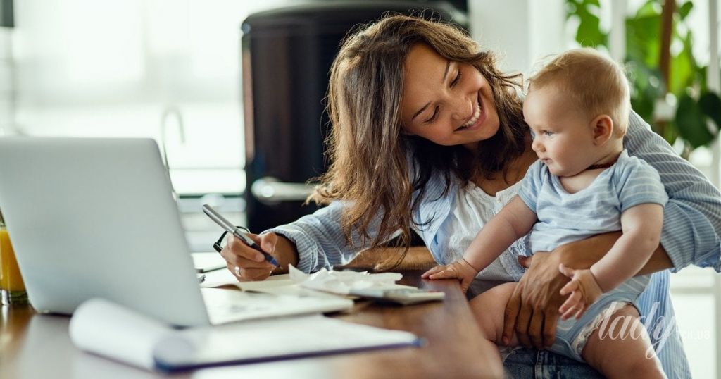 Повернення до роботи після народження дитини — чому це складніше, ніж здається Повернення до роботи після народження дитини — чому це складніше, ніж здається