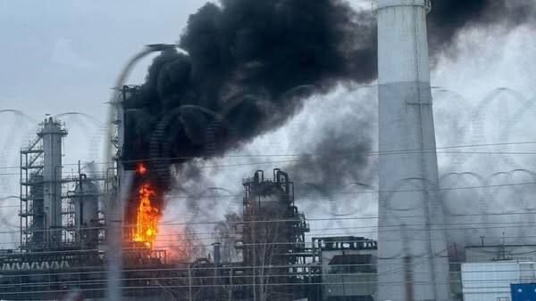 Нафтогазові компанії заявили про ризик дефіциту пального через війну з Іраном Нафтогазові компанії заявили про ризик дефіциту пального через війну з Іраном