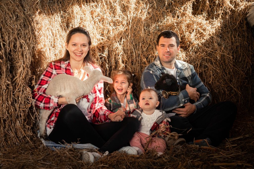 Покинули Одесу заради рідного села: як молоде подружжя з Ізмаїльщини розвиває болгарську спільноту в Бессарабії(фото) Покинули Одесу заради рідного села: як молоде подружжя з Ізмаїльщини розвиває болгарську спільноту в Бессарабії(фото)