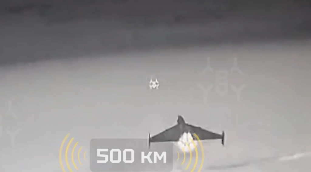 «Перший випадок у світі». Український військовий збив «шахеди», що летіли на відстані 500 км від нього «Перший випадок у світі». Український військовий збив «шахеди», що летіли на відстані 500 км від нього