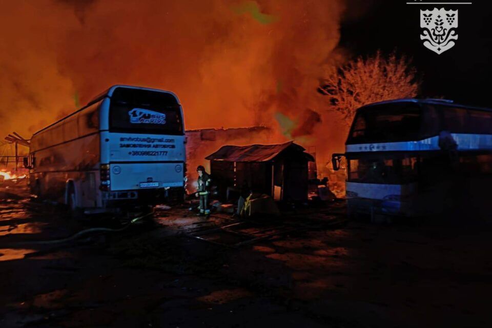 Вночі ворог знову атакував безпілотниками цивільну та портову інфраструктуру Ізмаїла Вночі ворог знову атакував безпілотниками цивільну та портову інфраструктуру Ізмаїла