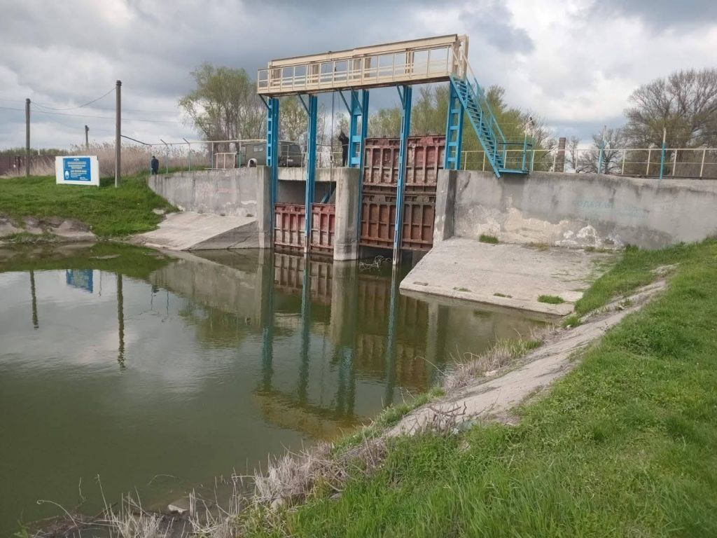 У Болградському районі відкрили шлюз для наповнення озера Кагул У Болградському районі відкрили шлюз для наповнення озера Кагул