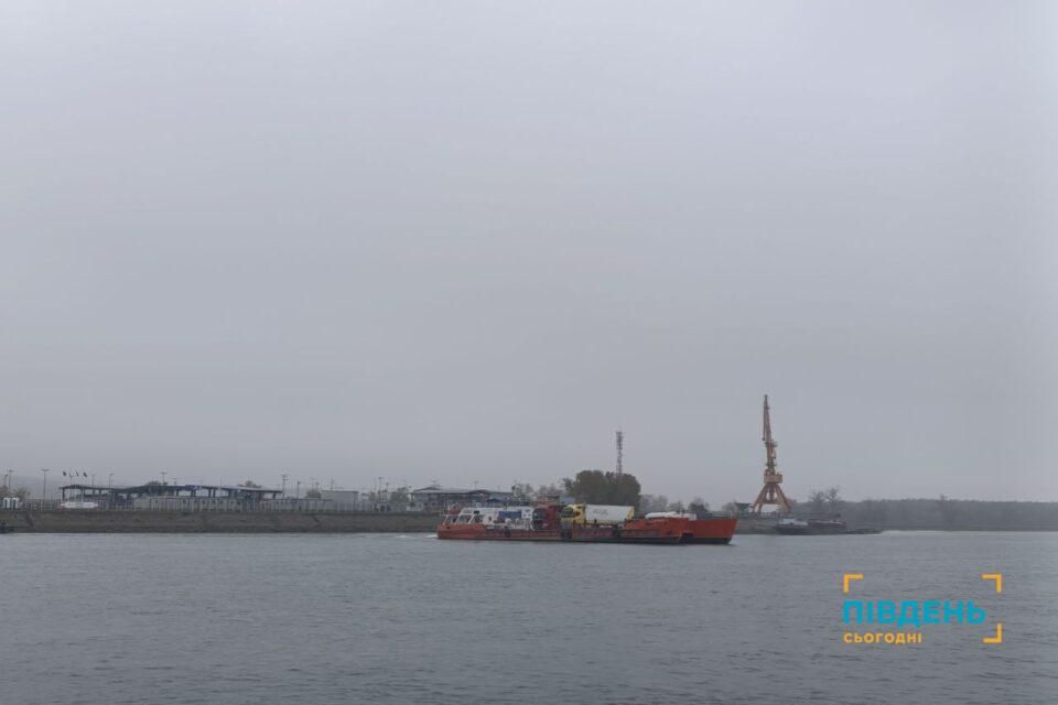 У пункті пропуску «Ісакча» тимчасово обмежать роботу поромної переправи У пункті пропуску «Ісакча» тимчасово обмежать роботу поромної переправи