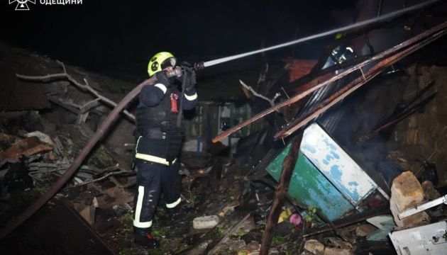 Зруйновано будинок та пошкоджено критичну інфраструктуру: Росія масовано атакувала Одесу дронами Зруйновано будинок та пошкоджено критичну інфраструктуру: Росія масовано атакувала Одесу дронами