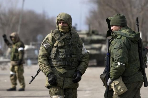 Криза наростає: У Севастополі паніка через дефіцит бензину, окупанти ввели ліміти на продаж Криза наростає: У Севастополі паніка через дефіцит бензину, окупанти ввели ліміти на продаж