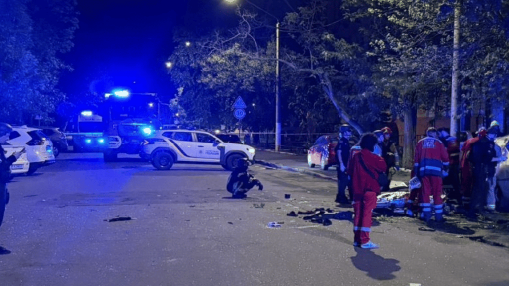 У Приморському районі Одеси підірвався автомобіль: є травмовані(фото) У Приморському районі Одеси підірвався автомобіль: є травмовані(фото)