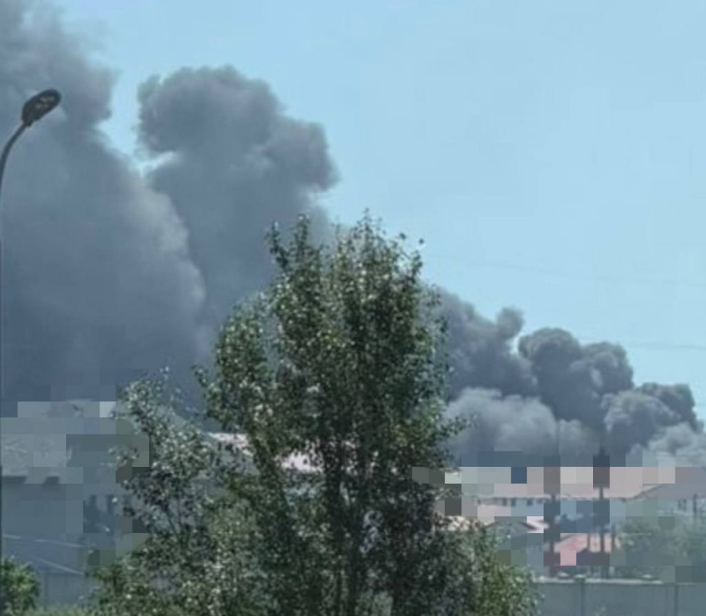 Сьогодні вдень ворог цілеспрямовано атакував цивільну інфраструктуру Одещини: є постраждалі Сьогодні вдень ворог цілеспрямовано атакував цивільну інфраструктуру Одещини: є постраждалі