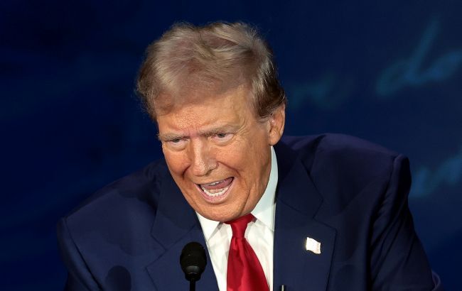 Трамп пригрозив "підірвати" Оман: тепер він загрожує кожному 11-му жителю світу Трамп пригрозив "підірвати" Оман: тепер він загрожує кожному 11-му жителю світу