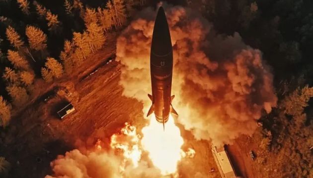 Українцям показали уламки "Орешніка": чию "начинку" там знайшли (фото) Українцям показали уламки "Орешніка": чию "начинку" там знайшли (фото)