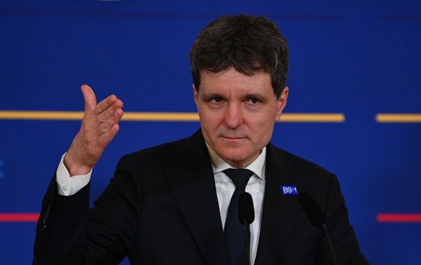У Бухаресті вимагають, щоб РФ била по Україні, не зачепаючи Румунії У Бухаресті вимагають, щоб РФ била по Україні, не зачепаючи Румунії