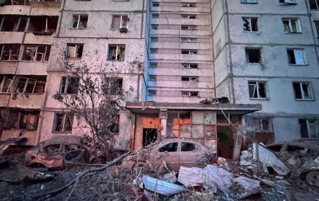Унаслідок російського комбінованого обстрілу України загинули 13 людей, понад 100 - постраждали. Найбільше руйнувань цивільної інфраструктури у Києві, Дніпрі та Харкові Унаслідок російського комбінованого обстрілу України загинули 13 людей, понад 100 - постраждали. Найбільше руйнувань цивільної інфраструктури у Києві, Дніпрі та Харкові