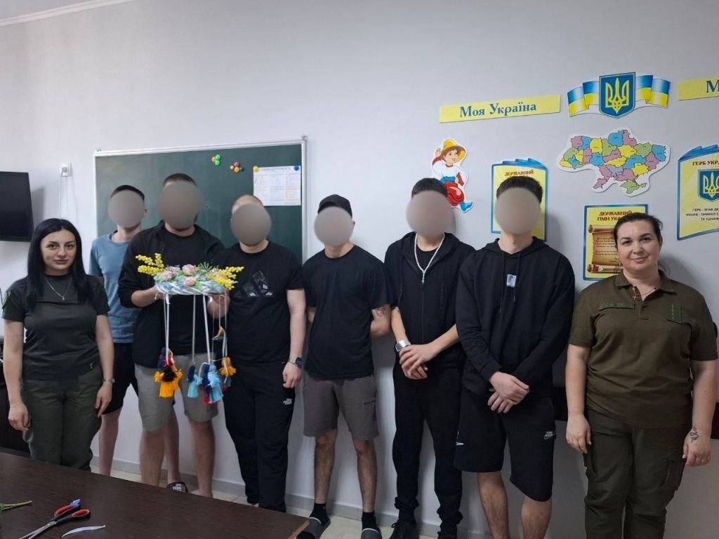 ДЕНЬ СВЯТОЇ ТРІЙЦІ(фото) ДЕНЬ СВЯТОЇ ТРІЙЦІ(фото)
