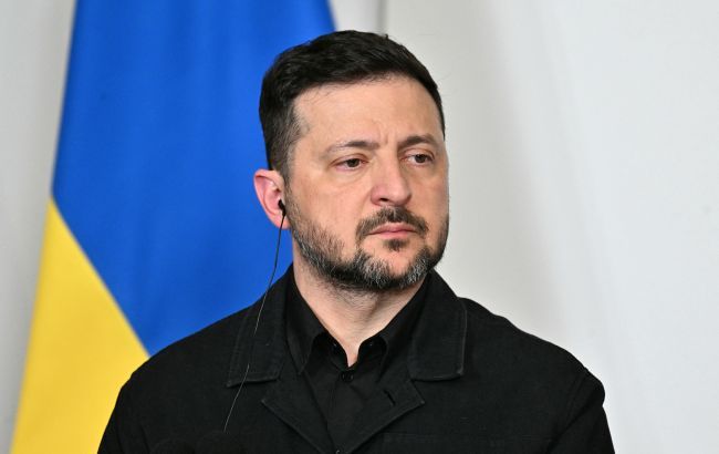 ЗМІ дізналися ім'я олігарха, через якого Зеленський передавав послання Путіну ЗМІ дізналися ім'я олігарха, через якого Зеленський передавав послання Путіну